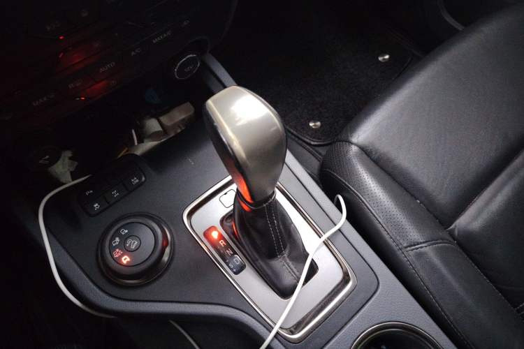 Used Ford Everest 2016 2.0T Gasoline Automatic 4x4 Luxury Edition
