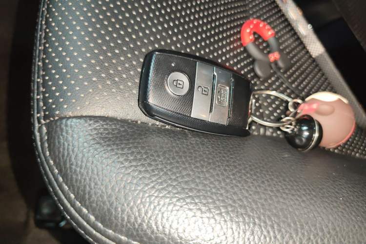 Used Kia K3 2016 1.6L Automatic GLS Vehicle Key