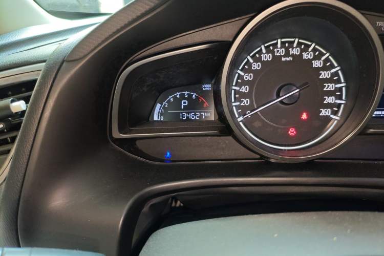 Used Mazda Mazda 3 Axela 2017 Sedan 1.5L Automatic Comfort Model Emission Standard China V