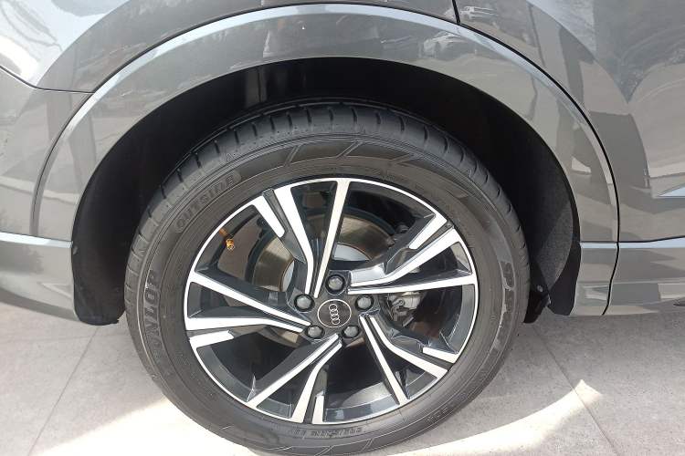 Used Audi Q3 Sportback 2022 40 TFSI Fashion Model Right Rear Wheel Hub