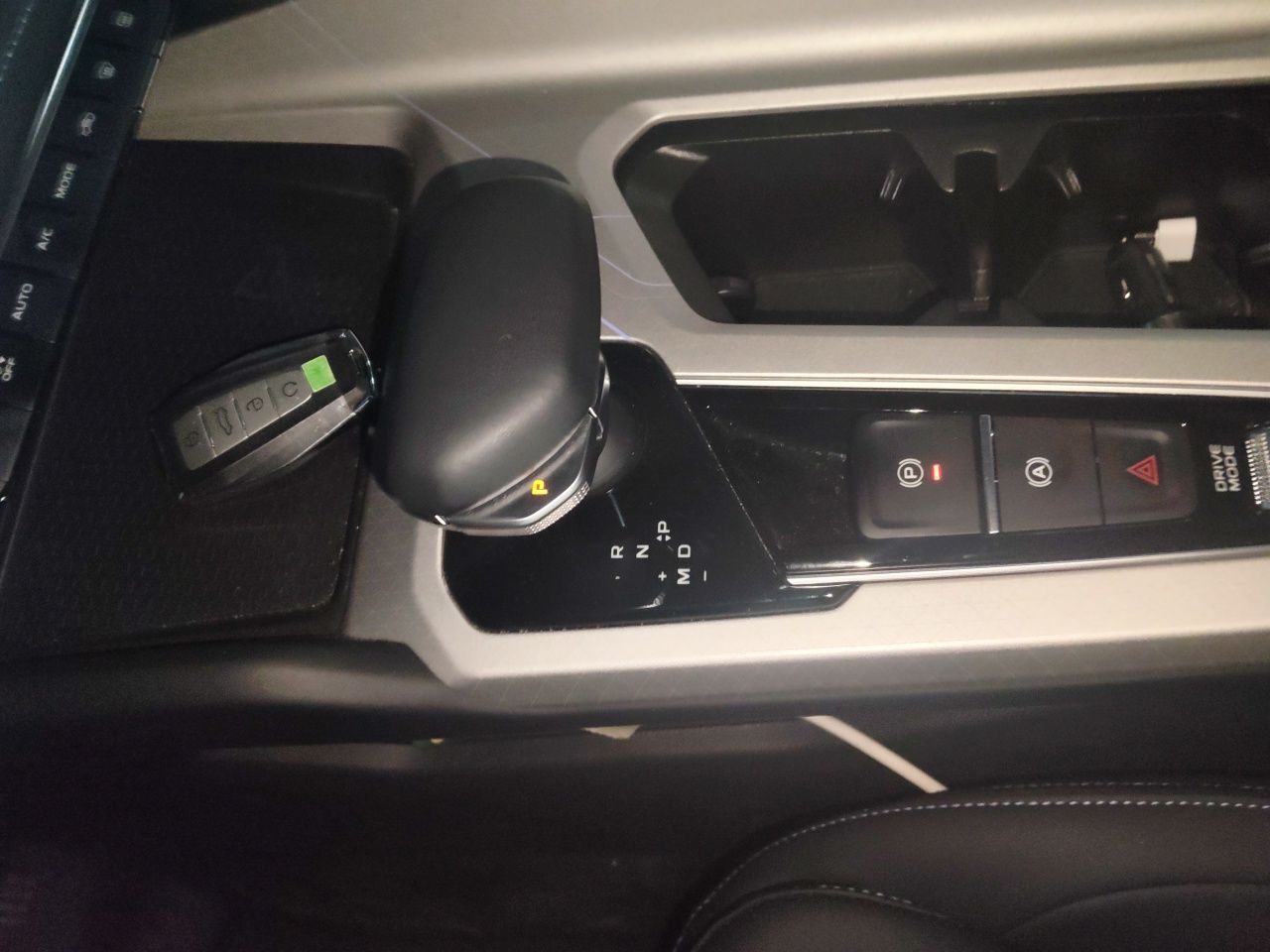 Geely Auto Preface 2025 Dongfang Yao 1.5TD Kunlun Edition — снимка 14