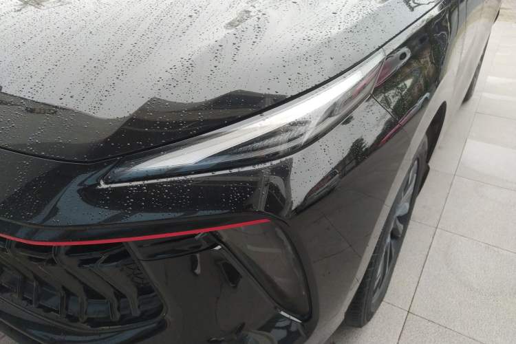 Used FORTHING T5 EVO 2021 1.5TD DCT Diamond Edition
