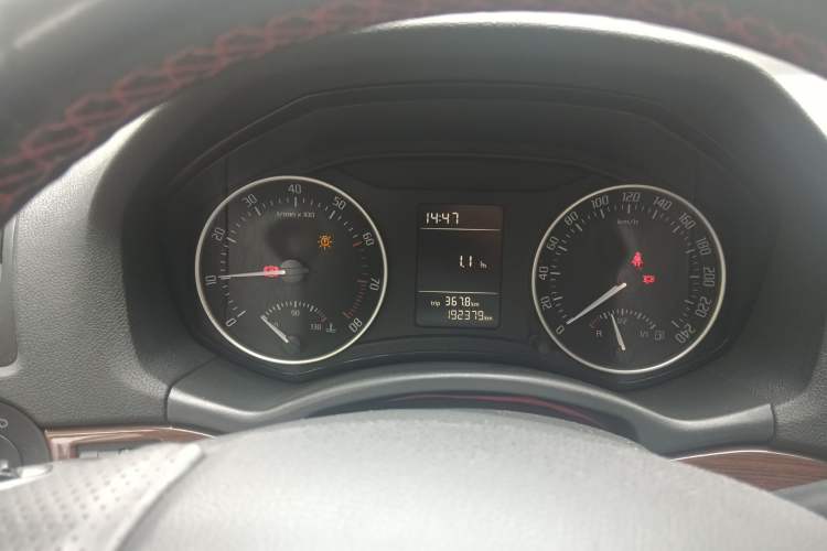 Used Skoda Octavia 2013 1.6L Manual Yijun Edition Instrument Cluster