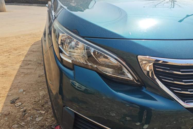 Used Peugeot 5008 2017 350THP 7-Seater Elite Edition Right Front Headlight