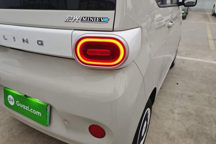 Used Wuling Hongguang MINIEV 2024 3rd Generation 215km Youth Edition
