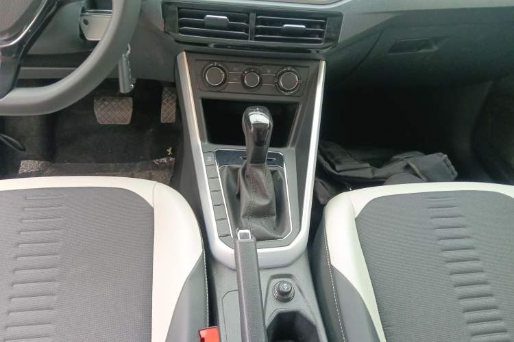 Used Volkswagen Polo 2019 Plus 1.5L Automatic Colorful Technology Edition Gear Lever