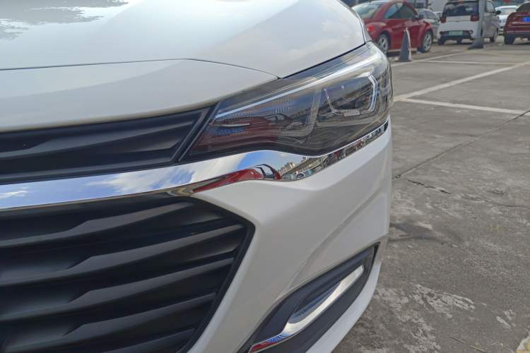 Used Chevrolet Monza 2019 320T Manual Xinxin Edition China VI