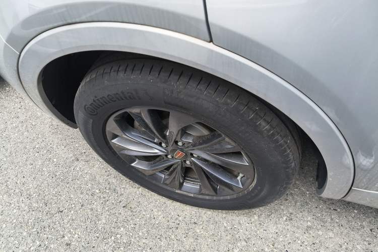 Used Hongqi HS5 2023 2.0T Qixiang Pro Edition Right Rear Wheel Hub