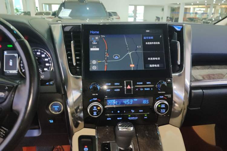 Used Toyota Vellfire 2021 Crown Dual-Engine 2.5L HV Prestige Edition
