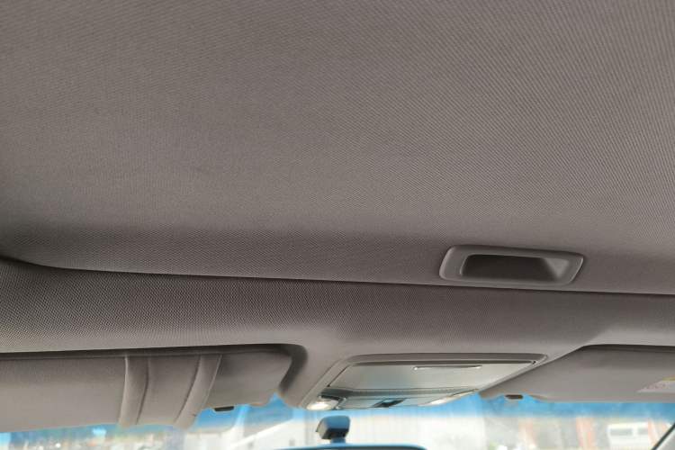 Used Honda Accord 2015 2.0L LX Comfort Edition Headliner