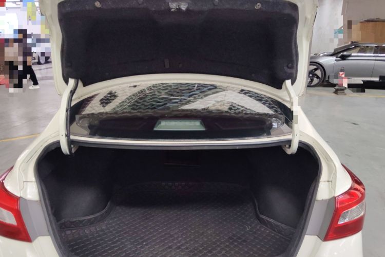 Used Nissan Sylphy 2019 1.6XV CVT Smart Connect Luxury Edition China VI Standard