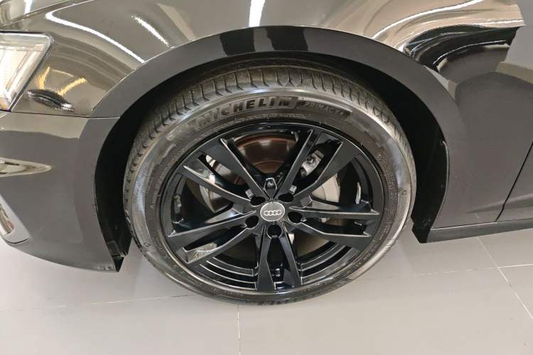 Used Audi A6L 2019 40 TFSI Luxury Dynamic Model