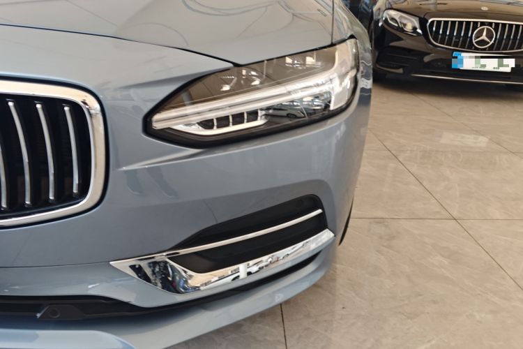 Used Volvo S90 2019 T4 Zhiyi Edition