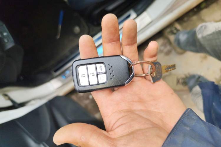 Used Honda Civic 2019 220TURBO CVT Dynamic Edition China VI Vehicle Key