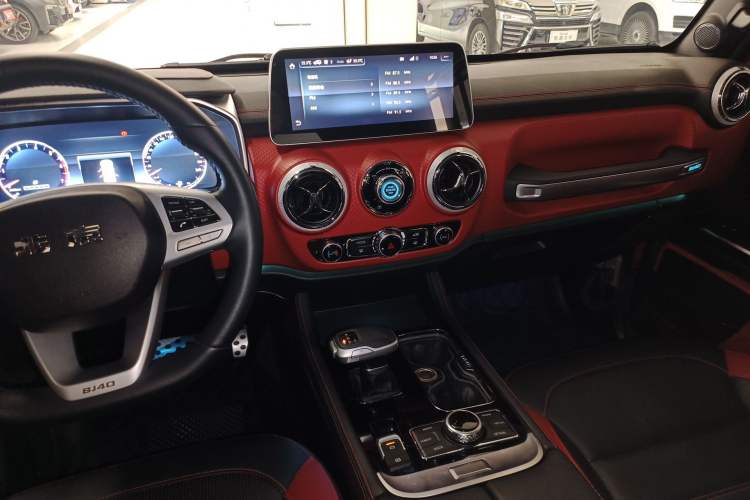 Used BAIC Off-Road BJ40 2020 2.0T Automatic Four-Wheel Drive Urban Hunter Edition Chivalrous Type Audio And AC Panel