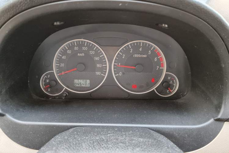 Used Dongfeng Xiaokang C37 2016 1.5L Standard II DK15-06
