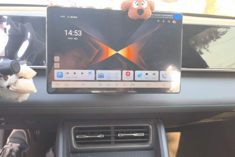 Used BYD Qin L 2025 DM-i Smart Drive 80KM Leading Model
