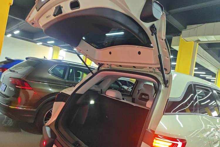 Used BYD Yuan UP 2024 301KM Leading Edition