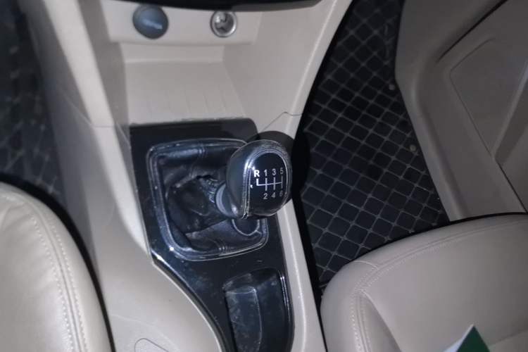 Used Baojun 730 2016 1.5T Manual Luxury Edition 7 Seats
