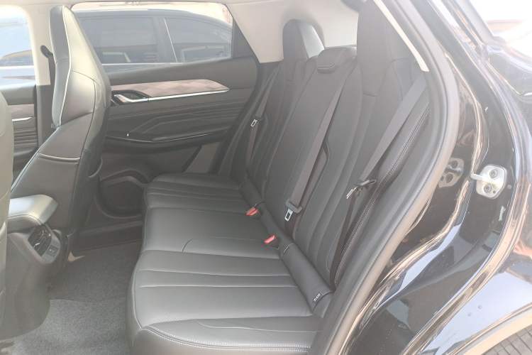 Used Dongfeng Aeolus Mage 2024 Honor Edition 1.5T Luxury Model