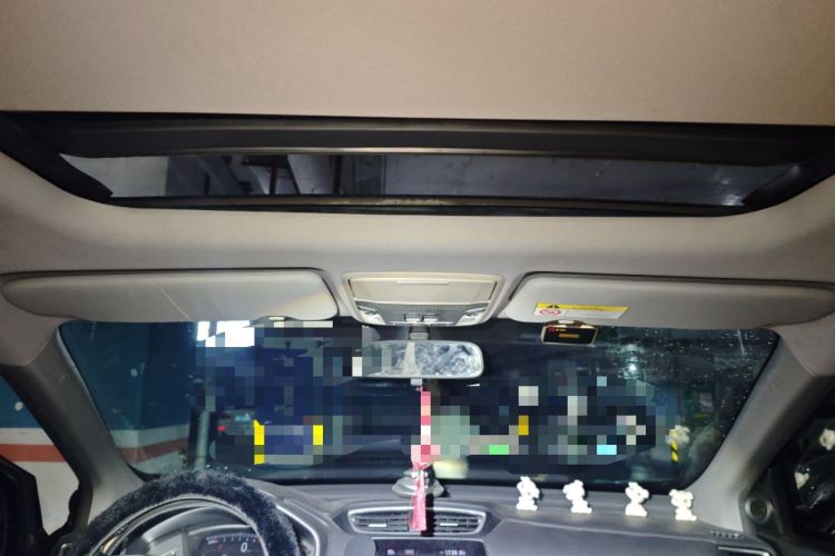 Used Honda CR-V 2019 240TURBO CVT 2WD Fashion Edition China V Headliner