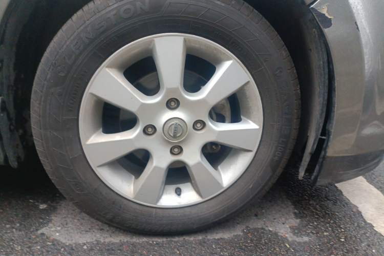 Used Venucia D50 2015 1.6L Automatic Fashion Edition