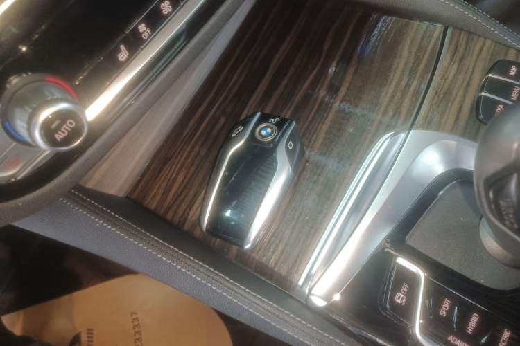 Used BMW 5 Series New Energy 2021 Updated 535Le Luxury Package Interior 1