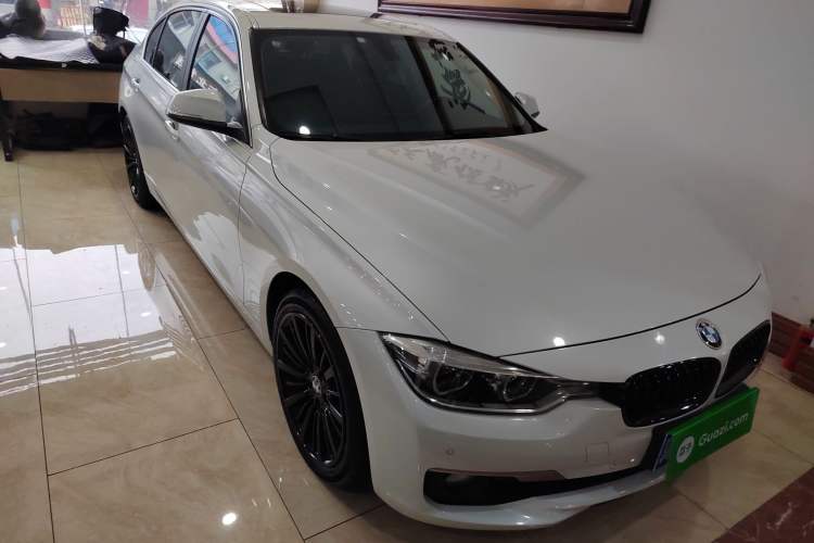 Used BMW 3 Series 2019 320Li Fashion Model
