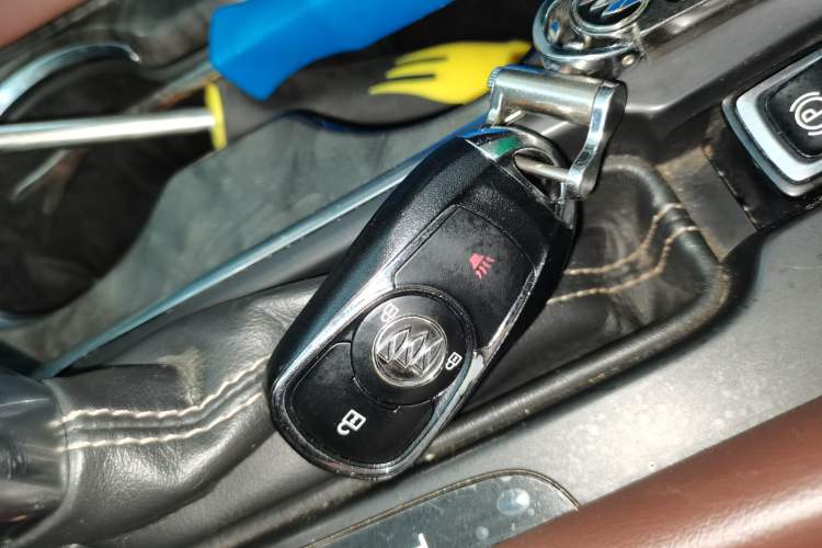 Used Buick Envision 2016 20T Two-Wheel-Drive Elite Model
