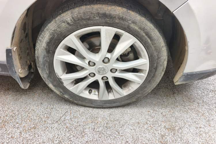 Used Baojun 730 2016 1.5L Manual Comfort Version 7 Seats China V Emission Standard
