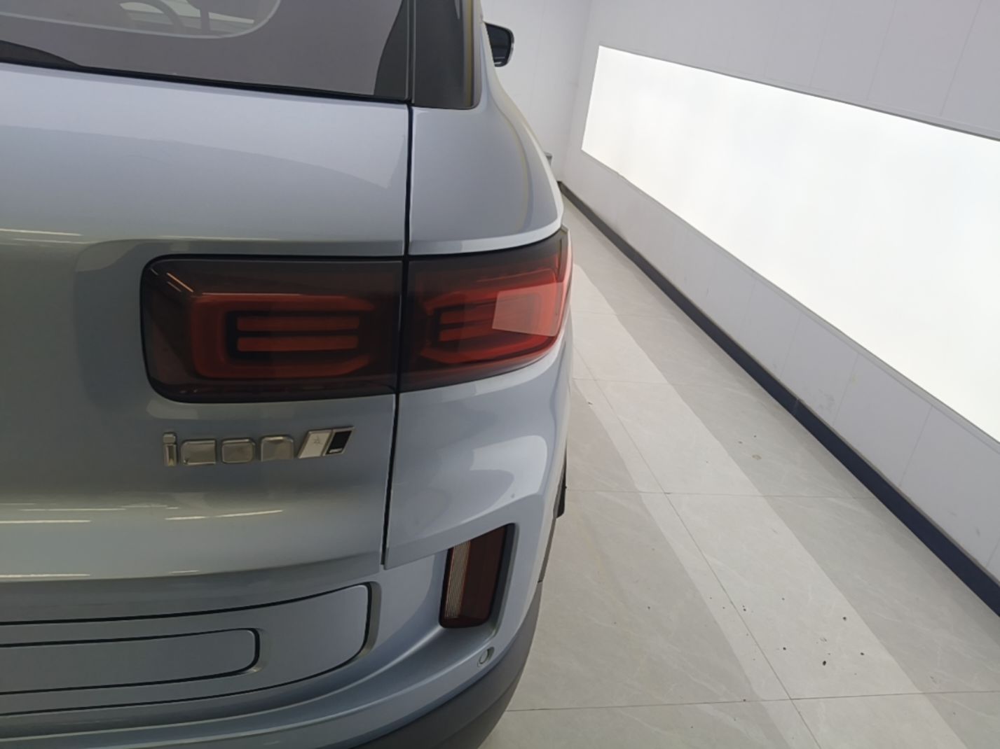Geely Auto icon 2023 1.5TD Chocolate Smoothie Edition — снимка 9