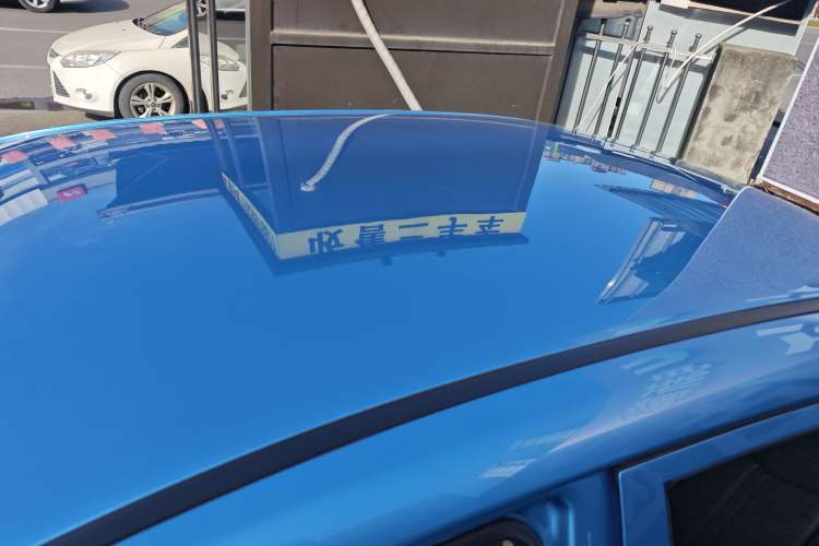 Used BYD e5 2017 300 Prestige Edition Roof