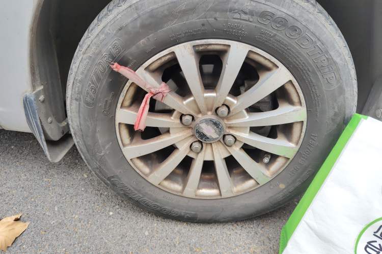 Used Chevrolet Sail 2013 Sedan 1.2L Manual Fashionable Happiness Edition
