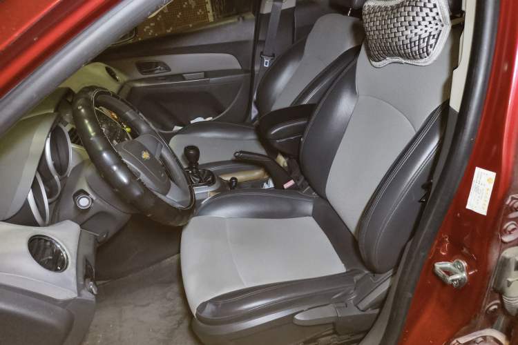 Used Chevrolet Cruze 2012 1.6L SL MT
