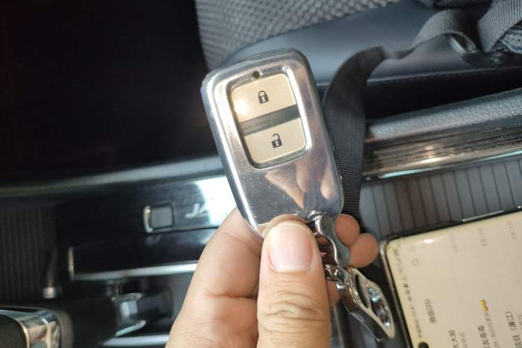 Used Honda Jade 2017 1.8L automatic Comfort version 5 seats