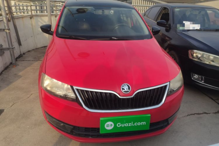 Used Skoda Rapid Spaceback 2014 1.6L Automatic Enjoyment Edition