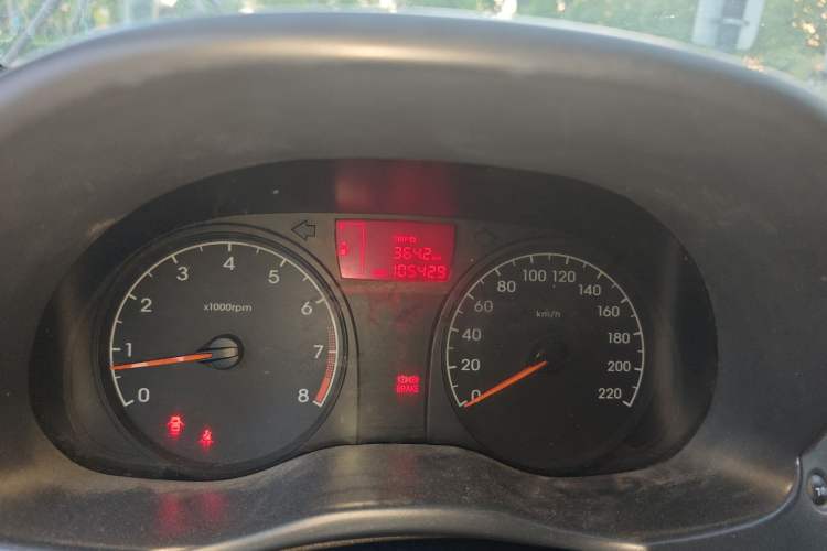 Used Hyundai Verna (older generation) 2010 Sedan 1.4L Manual Comfort GS
