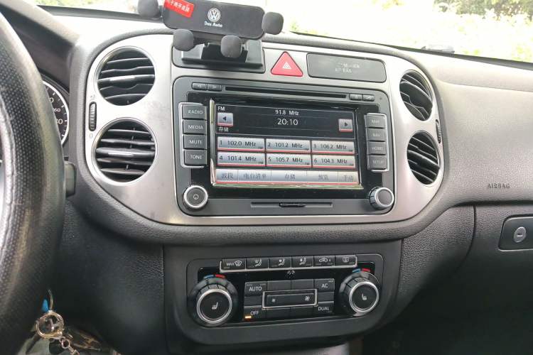 Used Volkswagen Tiguan 
