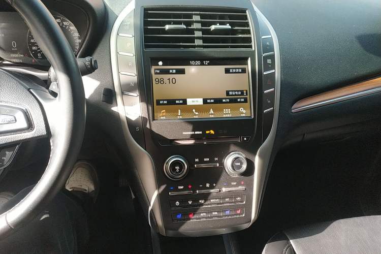 Used Lincoln MKC 2019 2.0T Four-Wheel Drive Luxury Edition China VI Standard