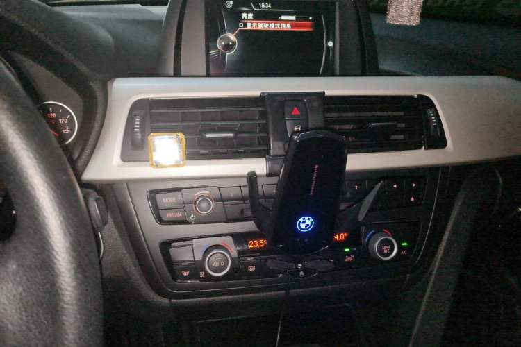 Used BMW 3 Series 2015 320Li Fashion Model
