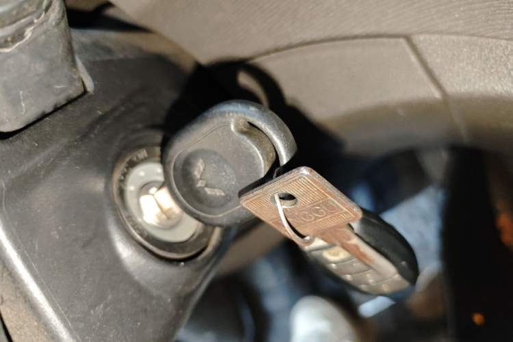 Used Wuling Hongguang 2014 1.5L Base Version