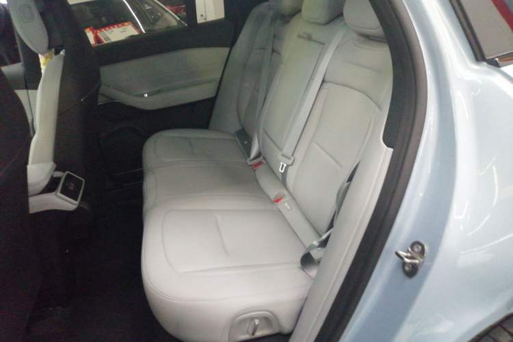 Used Nio ES6 2024 75 kWh
