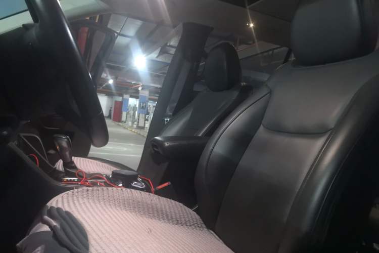 Used Jeep Grand Commander 2018 2.0T Four-Wheel Drive Premium Navigation Version China V