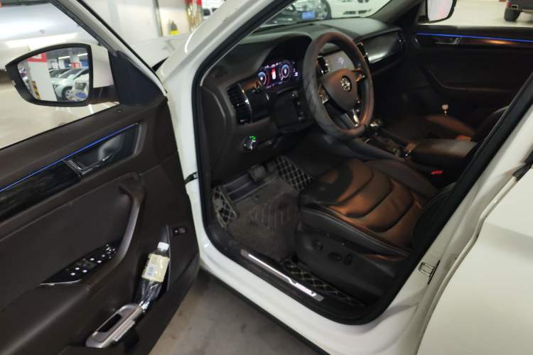 Used Skoda Kodiaq 2018 TSI380 7-Seater Four-Wheel-Drive Flagship Edition
