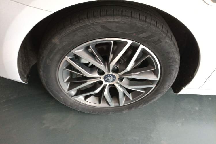 Used BYD Qin PLUS 2023 Champion Edition EV 510KM Leading Model
