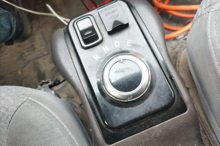 Used Wuling EV50 2020 All-Electric Van Logistics Vehicle with Ningde-Heated Battery
