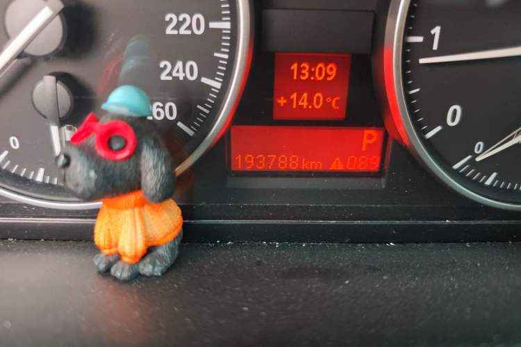 Used BMW X1 2013 sDrive18i Fashion Model
