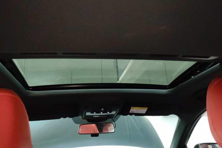 Used MG 5 2021 Revised 300TGI DCT Qingshè Luxurious Enjoyment Edition Headliner