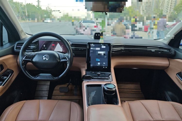 Used Nio ES8 2018 355 km Base Version 7-Seater Edition Center Console