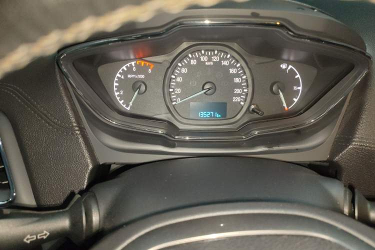 Used Ford Escort 2015 1.5L Automatic Fashion Model